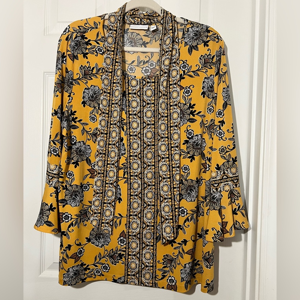 🦋 Susan Graver Yellow Floral tie neck Blouse size xlarge
